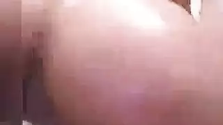 مص قضيب من خلال ثلاث صديقات