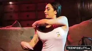 محارم عربى جديد رجل ينيك زوجة ابنه نيك نار على الارض الإباحية الفيديو