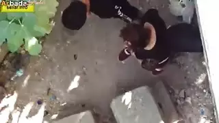 الأصل: شرموطة تفشخ في الشارع