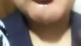 متناكة عاوزة زوبر في بؤها وبزازها روووعة نااار
