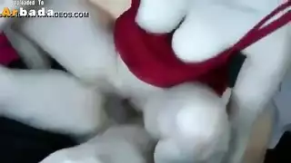 فتاة محلية بريئة تتعرض لعملية جماع جماعي عنيف