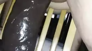 مراهقة تحصل على وجبة قضيب ضخمة