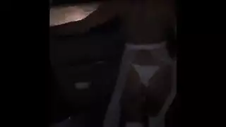ثديي أنيلا رحمة ومؤخرتها الكبيرة في شريط جنس صريح