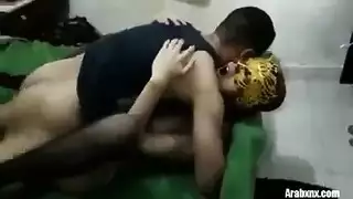 حلق عميق وجنس قاس