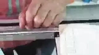 شهوة جامحة: امرأة تأخذ عضو حيوان