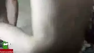 وظيفة هذه العشيقة الوحيدة: تفريغ خصيتيه كل يوم