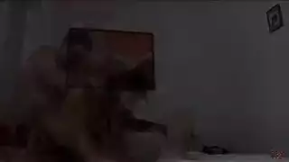 عميل ثري يدفع لها مقابل قبلة فرنسية قذرة وأكثر
