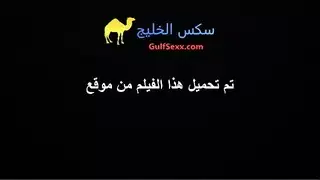 خدمة الغرفة الخاصة: مالكة الفندق الناضجة تمص وتمارس الجنس مقابل إكرامية