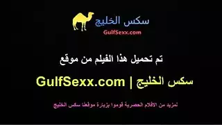 خيال الديوث: مشاهدة زوجته تُمارس الجنس بقوة في المطبخ