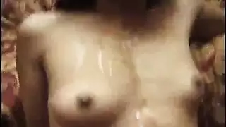 شرموطة وحيدة