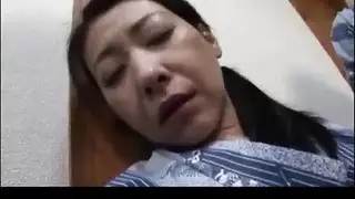 نجمات أفلام جي إيه في يخضعن للعري الكامل