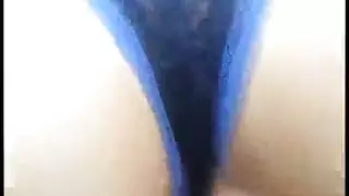 مهارات مص عميق لنجم إباحي أسمر