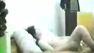 تنيك اللص لصاحبة المنزل