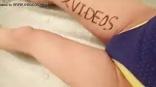 ملابس السباحة حسي شريط