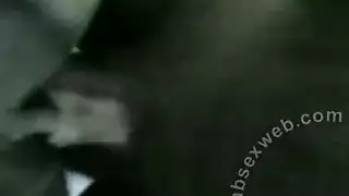 كس النجمات: شرج عنيف وجنس مزدوج