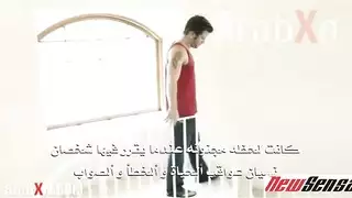 أم مثيرة وابنها في فيلم إباحي عائلي صريح