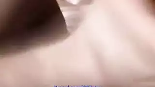 كس كلبة باليد