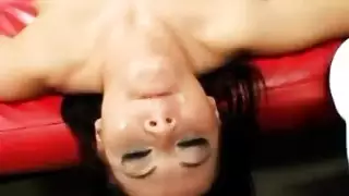 بوسة قوية