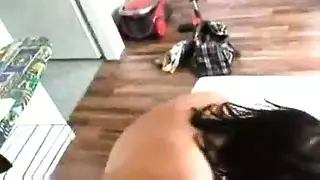 ينيك صاحبته اول مرة
