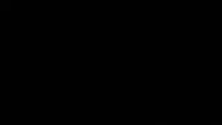 وجه أظافر طويلة