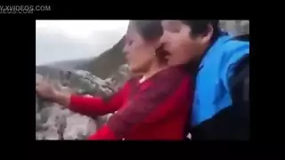 أم مثيرة تخون وتعطي مؤخرتها المدورة لحبيبها القديم في لقاء إباحي