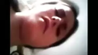 نجم البورن الأوروبي بيلا دي جورنو في علاقة جنسية جماعية خشنة