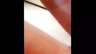 رقص خطأ مربك فتاة العضلات