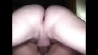 الهرة الأكل الأسود وآسيا الآسيوية الجنس عرقي