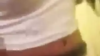 راقصة مغربية بطيز مثالي تأخذ ضرب قوي في فيلم إباحي جديد
