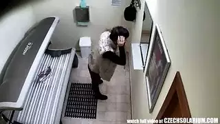 استعمال القضيب الاصطناعي النيه طيف