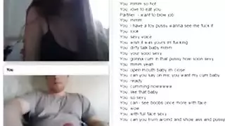 تشجيع ضخمة الثدي مثقوب الهرة
