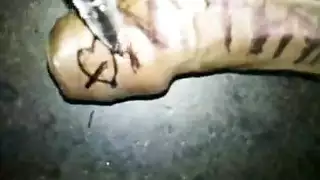 شاب وقح يقرر اللعب مع كس وردي