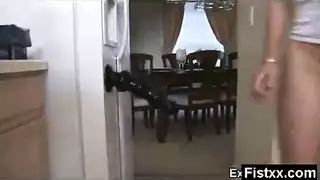 يغتصب وينيك راح اخت مرته تكمش ومرته