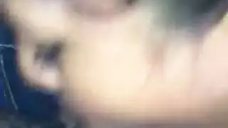 تمثيل دور المحقق: شرج في الحمام الخاص