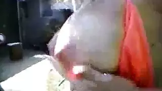 تمثيل دور الأم وجنس خشن