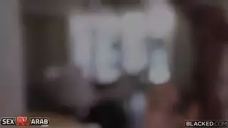 الشقراوات اسود