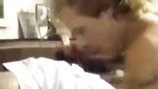 إفضاء عذراء صغيرة بورنو قوي