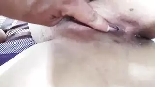 عرفتها بغات تجرب تحوا هير مزعماتش وانا نجيها نيشان جبدتو ليها
