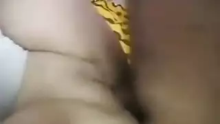 ام خليجيه ينيكها سائق باص هندي بعنف