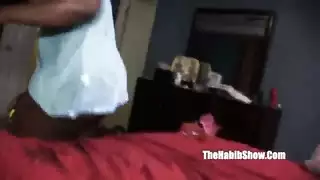 شوكولاتة مثير الشوكولاتة مارس الجنس من قبل العرب المشعر