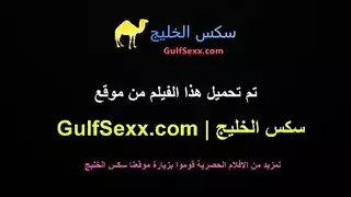 سكس مصري متناكة تلعب بالخيارة و توسع كسها