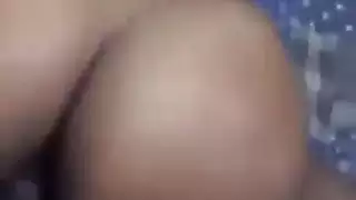ممارسة الجنس في الحمام مع عاهرة فنانة كبيرة