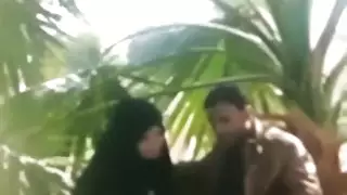 طالب الساخنة تمتص عميد 'ق الديك ويبتلع نائب الرئيس