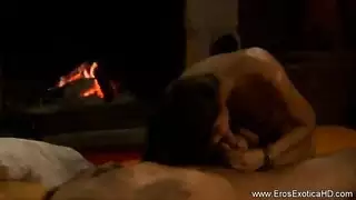 اللسان من أميرة عربية ساخنة