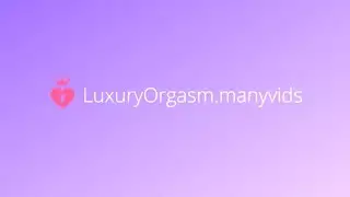 استمناء كس الطالب الرطب إلى النشوة الجنسية الفاخرة