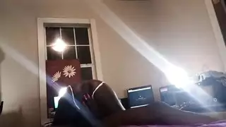 فظيعة الأبنوس اللسان اللسان وقليلا من كس الشعر