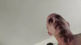 الهزات الهواة الناضجة الساخنة: مقربة من الديك والكرات