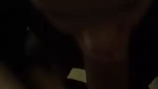 سونيا مص الجوز من هذا القضيب الدهون