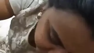 ممارسة الجنس مع امرأة هندية متزوجة