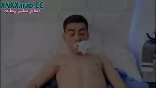 جوردي ينيك جارته في السكن سكس شباب مترجم